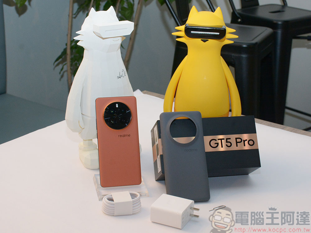 realme GT5 Pro 越級登場實機動眼看,正式宣告進入潛望長焦影像時代 - 電腦王阿達 realme GT5 Pro 越級登場實機動眼看,正式宣告進入潛望長焦影像時代 - 電腦王阿達