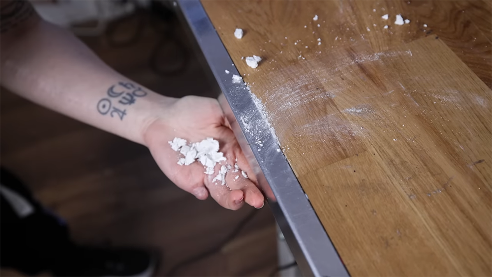 國外 YouTuber 用 3D 列印,為自己斷指製作出賽博龐克風格的手指義肢 - 電腦王阿達 國外 YouTuber 用 3D 列印,為自己斷指製作出賽博龐克風格的手指義肢 - 電腦王阿達