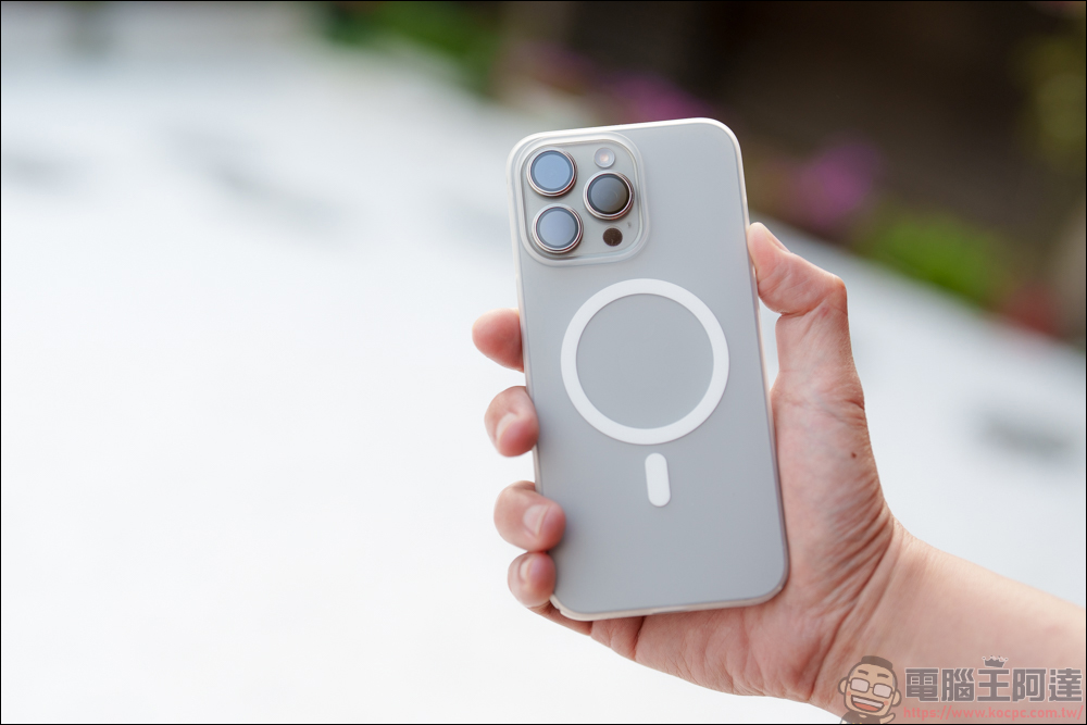 CASEFINITE THE FROST AIR ULTRA 次世代超薄手機殼開箱,日本官方直送台灣免運費,讓 iPhone 15 Pro Max 還原猶如裸機般的手感 - 電腦王阿達 CASEFINITE THE FROST AIR ULTRA 次世代超薄手機殼開箱,日本官方直送台灣免運費,讓 iPhone 15 Pro Max 還原猶如裸機般的手感 - 電腦王阿達