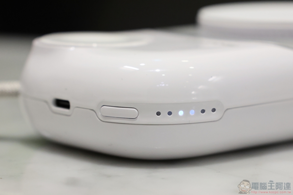 momax 三合一無線充電行動電源,iPhone、Apple Watch、AirPods 一次充好 - 電腦王阿達 momax 三合一無線充電行動電源,iPhone、Apple Watch、AirPods 一次充好 - 電腦王阿達