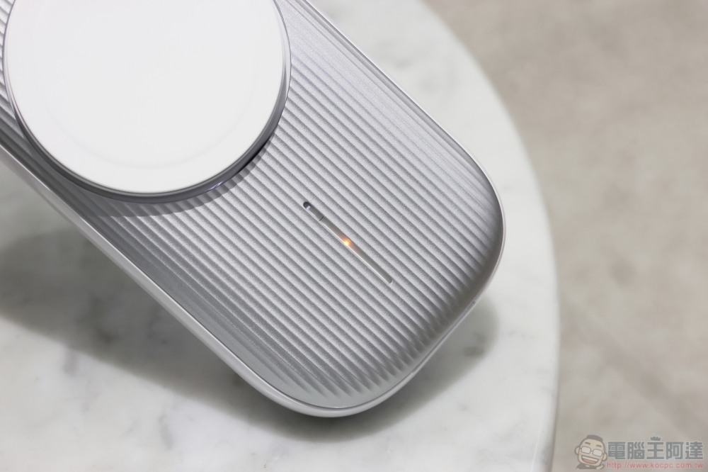 momax 三合一無線充電行動電源,iPhone、Apple Watch、AirPods 一次充好 - 電腦王阿達 momax 三合一無線充電行動電源,iPhone、Apple Watch、AirPods 一次充好 - 電腦王阿達