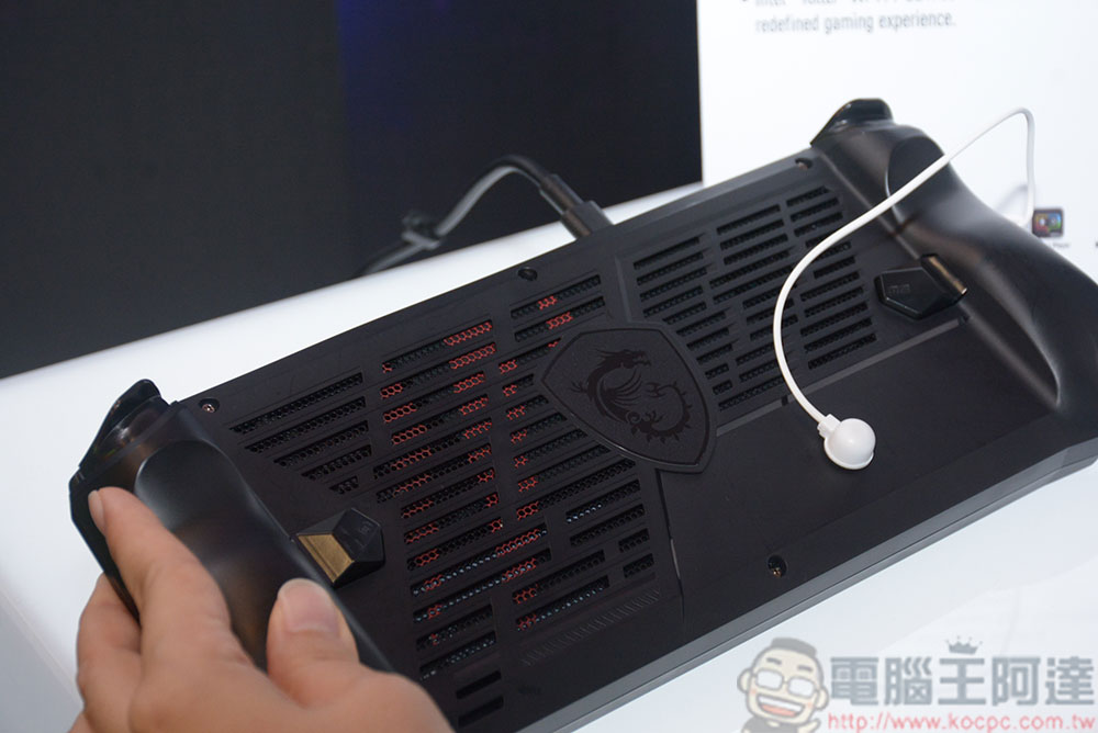 MSI 首款遊戲掌機「Claw」現真身,以高效能跟上暢快遊戲新浪潮(內含實機圖) - 電腦王阿達 MSI 首款遊戲掌機「Claw」現真身,以高效能跟上暢快遊戲新浪潮(內含實機圖) - 電腦王阿達