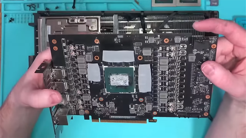 糟糕的假 RTX 4090 拼裝卡流竄市場,還是從美國 Amazon 賣出 - 電腦王阿達 糟糕的假 RTX 4090 拼裝卡流竄市場,還是從美國 Amazon 賣出 - 電腦王阿達