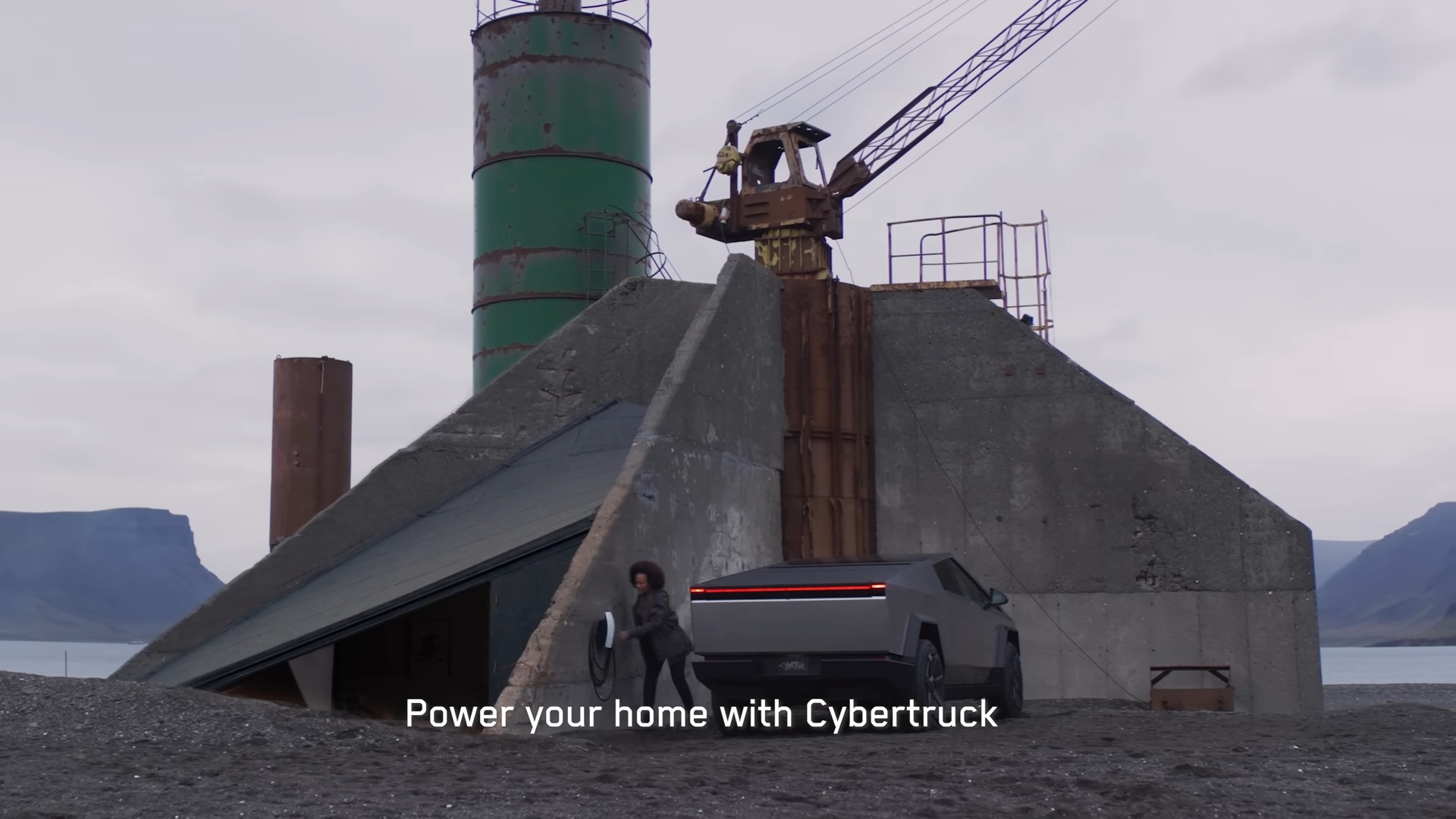 特斯拉 Cybertruck 化身行動電源,為住家、車輛、工具和野外派對提供充足電量 - 電腦王阿達 特斯拉 Cybertruck 化身行動電源,為住家、車輛、工具和野外派對提供充足電量 - 電腦王阿達