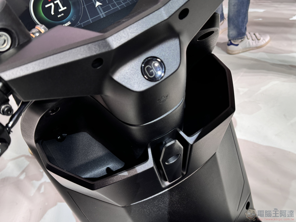 9kW 新動力!Gogoro Pulse 旗艦新車發表:智慧觸控儀表、先進頭燈搭載 - 電腦王阿達 9kW 新動力!Gogoro Pulse 旗艦新車發表:智慧觸控儀表、先進頭燈搭載 - 電腦王阿達