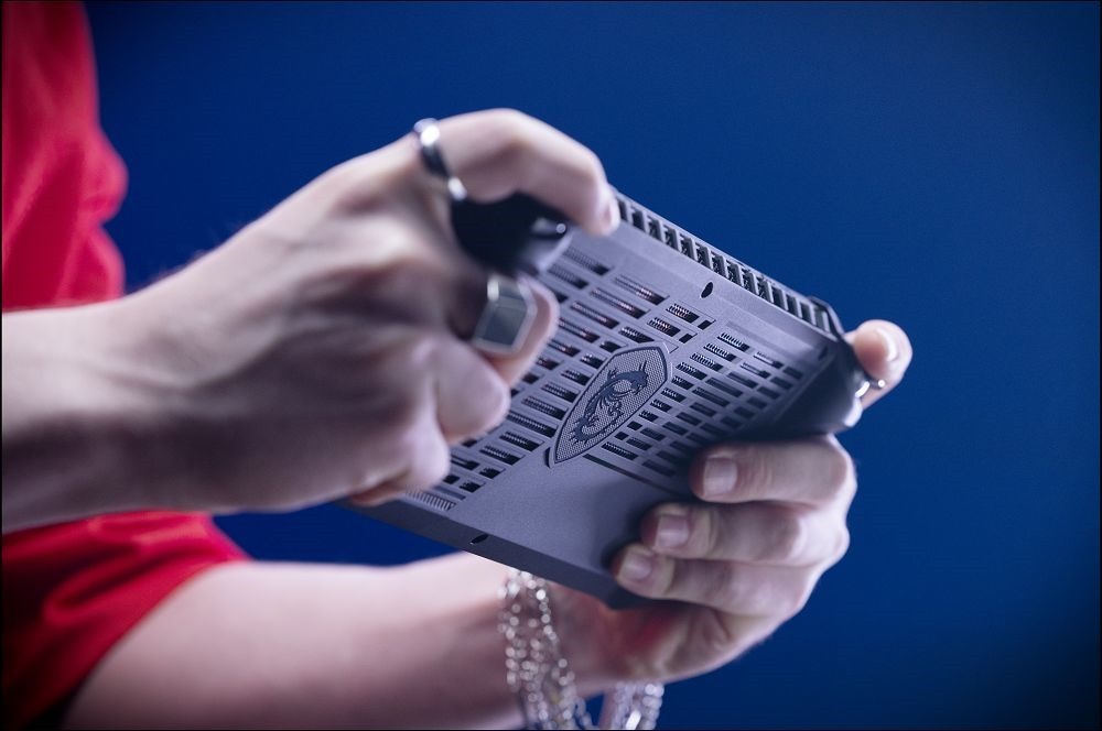 MSI CLAW (7) MSI CLAW (7)