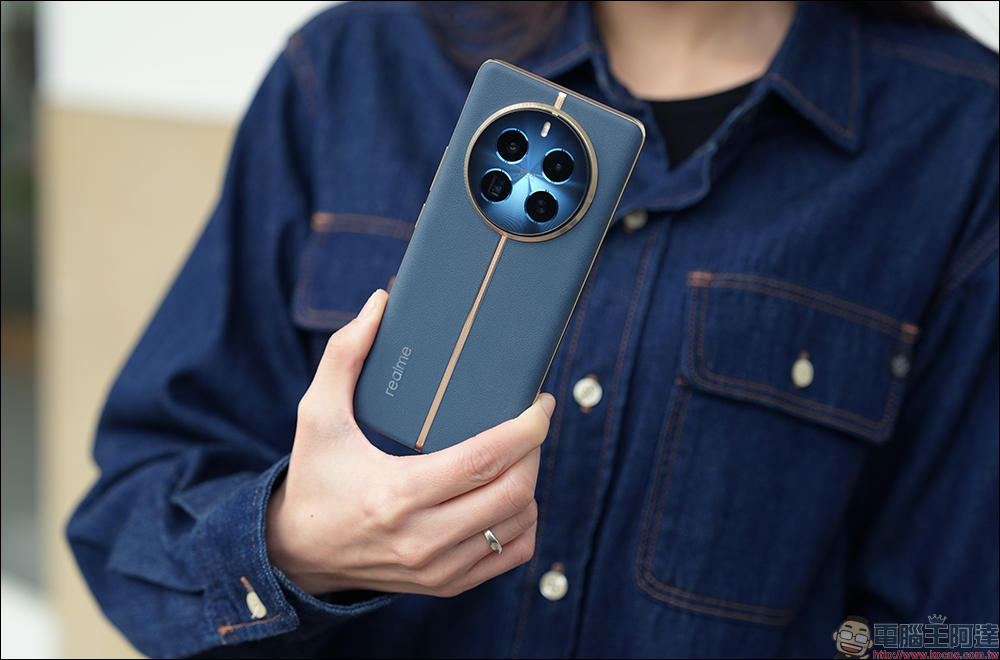 realme 12 Pro+ 開箱、評測|精品大師x電影大師,雙大師聯手打造,同價位首款潛望長焦的電影級人像大師手機 - 電腦王阿達 realme 12 Pro+ 開箱、評測|精品大師x電影大師,雙大師聯手打造,同價位首款潛望長焦的電影級人像大師手機 - 電腦王阿達