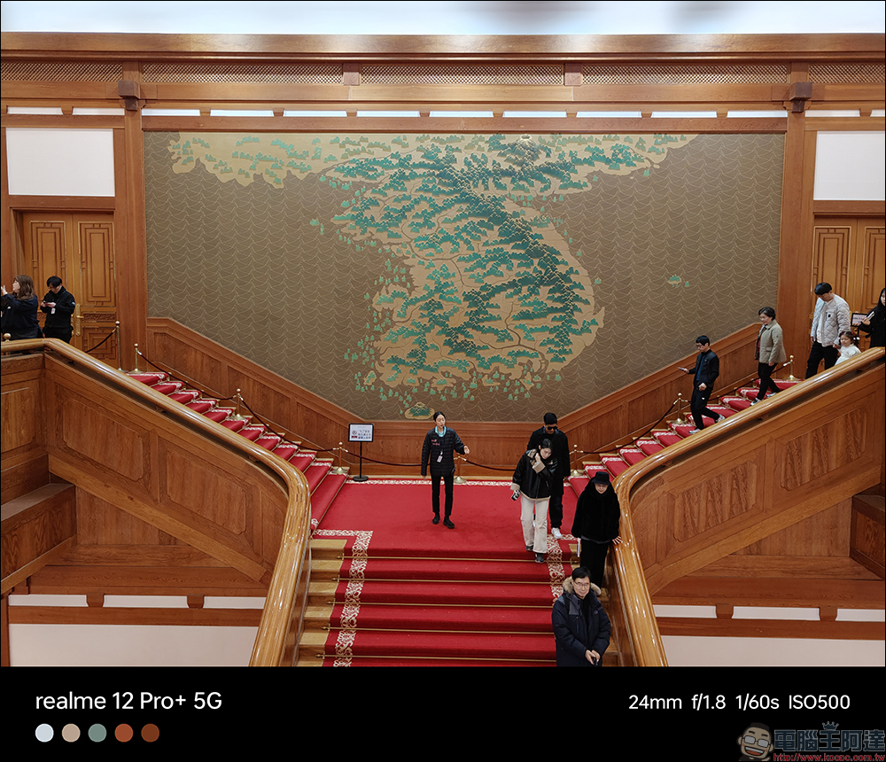 realme 12 Pro+ 開箱、評測|精品大師x電影大師,雙大師聯手打造,同價位首款潛望長焦的電影級人像大師手機 - 電腦王阿達 realme 12 Pro+ 開箱、評測|精品大師x電影大師,雙大師聯手打造,同價位首款潛望長焦的電影級人像大師手機 - 電腦王阿達