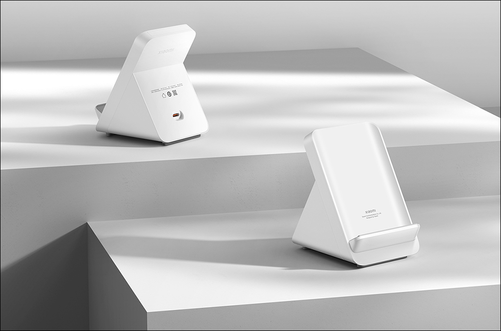 小米 80W 升降式風冷無線充套裝推出:搭載自適應升降充電、最高 80W 無線快充,就連無線滑鼠也能充? - 電腦王阿達 小米 80W 升降式風冷無線充套裝推出:搭載自適應升降充電、最高 80W 無線快充,就連無線滑鼠也能充? - 電腦王阿達