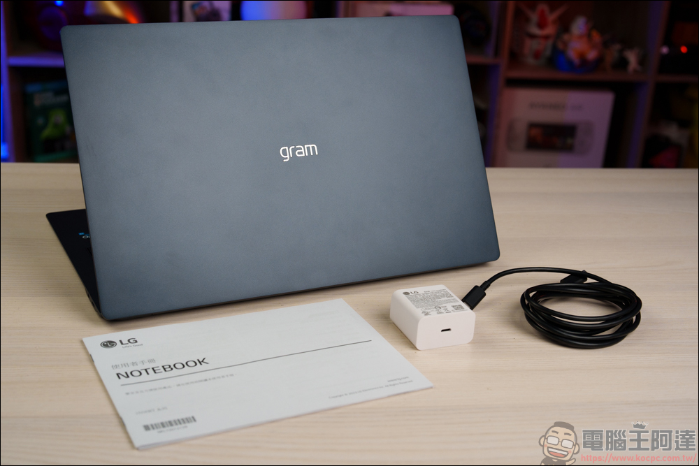 LG gram SuperSlim 開箱評測|擁有 15.6 吋不到 1KG 的極具輕薄機身|還有超長續航的商務筆電 - 電腦王阿達 LG gram SuperSlim 開箱評測|擁有 15.6 吋不到 1KG 的極具輕薄機身|還有超長續航的商務筆電 - 電腦王阿達