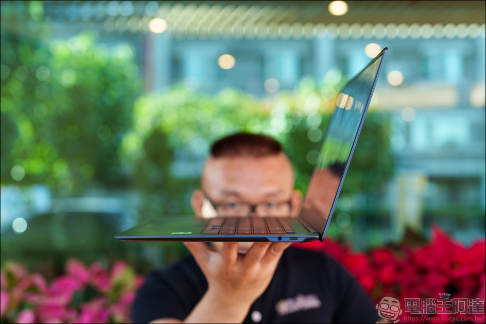 為什麼有些筆記型電腦沒有配備 HDMI 介面? - 電腦王阿達 LG gram SuperSlim 開箱評測|擁有 15.6 吋不到 1KG 的極具輕薄機身|還有超長續航的商務筆電 - 電腦王阿達