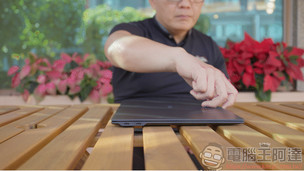 LG gram SuperSlim 開箱評測|擁有 15.6 吋不到 1KG 的極具輕薄機身|還有超長續航的商務筆電 - 電腦王阿達 LG gram SuperSlim 開箱評測|擁有 15.6 吋不到 1KG 的極具輕薄機身|還有超長續航的商務筆電 - 電腦王阿達