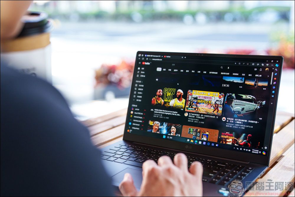 Windows 11 已停止在較舊的 CPU 上運行 - 電腦王阿達 LG gram SuperSlim 開箱評測|擁有 15.6 吋不到 1KG 的極具輕薄機身|還有超長續航的商務筆電 - 電腦王阿達