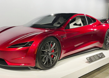 馬斯克宣布特斯拉電動超跑 Roadster 最新消息 預計明年正式開始發售