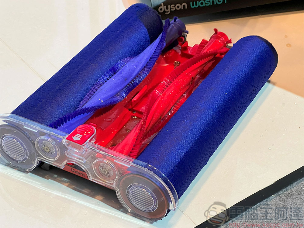 新產品 Dyson WashG1 雙驅四刷無線洗地機在台上市,輕量款同步推出 - 電腦王阿達 新產品 Dyson WashG1 雙驅四刷無線洗地機在台上市,輕量款同步推出 - 電腦王阿達