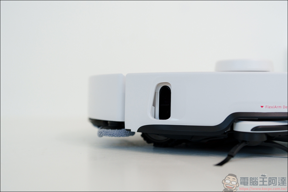 Roborock S8 MaxV Ultra 極致貼牆 AI 旗艦掃拖機器人|全面升級的機皇,讓你家的地面始終一塵不染 - 電腦王阿達 Roborock S8 MaxV Ultra 極致貼牆 AI 旗艦掃拖機器人|全面升級的機皇,讓你家的地面始終一塵不染 - 電腦王阿達