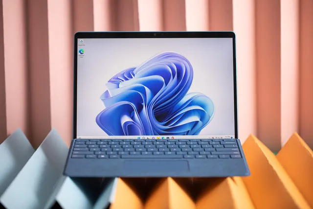 對 AI PC 超有信心!微軟相信 Windows on Arm 將會擊敗 M3 MacBook Air - 電腦王阿達 對 AI PC 超有信心!微軟相信 Windows on Arm 將會擊敗 M3 MacBook Air - 電腦王阿達