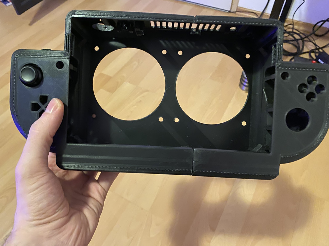 國外玩家花了 9 個月時間自製 RyzenDeck 掌機,完成男孩時的夢想 - 電腦王阿達 國外玩家花了 9 個月時間自製 RyzenDeck 掌機,完成男孩時的夢想 - 電腦王阿達