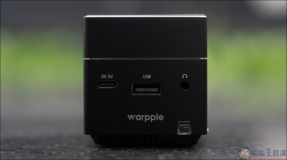 Warpple SP2 迷你百吋劇院開箱|極致小巧鋁合金小方塊,百吋劇院帶著走 - 電腦王阿達 Warpple SP2 迷你百吋劇院開箱|極致小巧鋁合金小方塊,百吋劇院帶著走 - 電腦王阿達