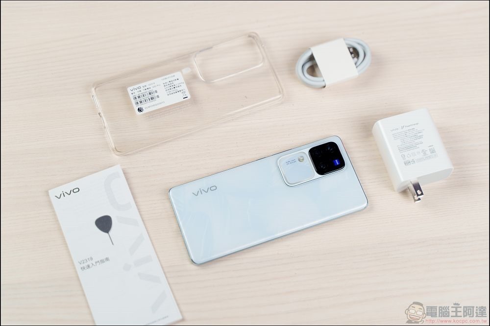 vivo V30 Pro 開箱 - 02 vivo V30 Pro 開箱 - 02