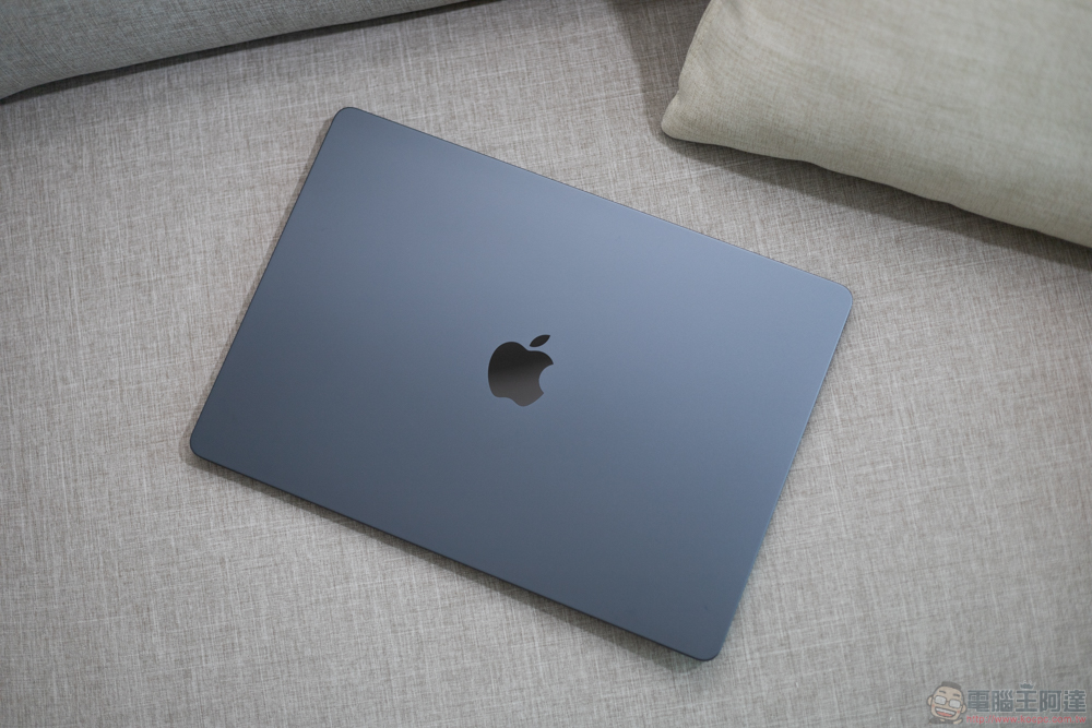 Pro 的界線,M3 MacBook Air 生活使用體驗(同場加映 Studio Display 開箱體驗) - 電腦王阿達 Pro 的界線,M3 MacBook Air 生活使用體驗(同場加映 Studio Display 開箱體驗) - 電腦王阿達