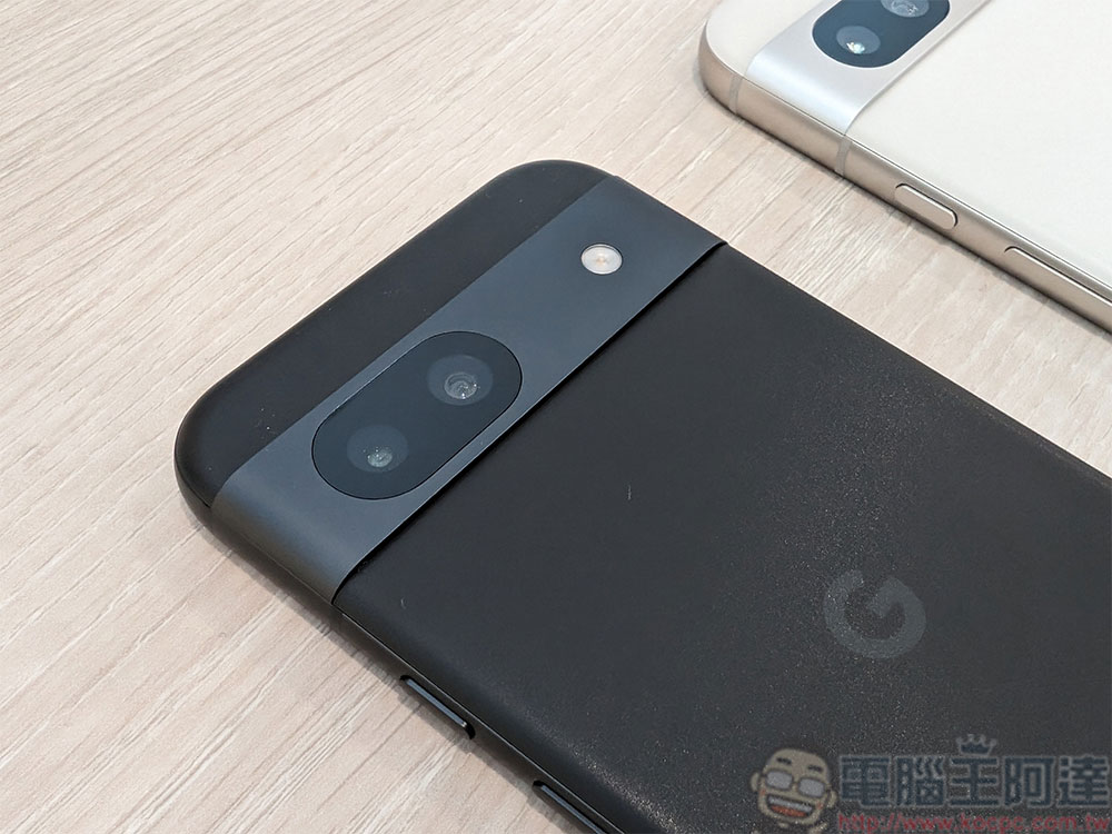 Google Pixel 8a 上手實測:AI 加身聰明伶俐,平價入手無壓力 - 電腦王阿達 Google Pixel 8a 上手實測:AI 加身聰明伶俐,平價入手無壓力 - 電腦王阿達