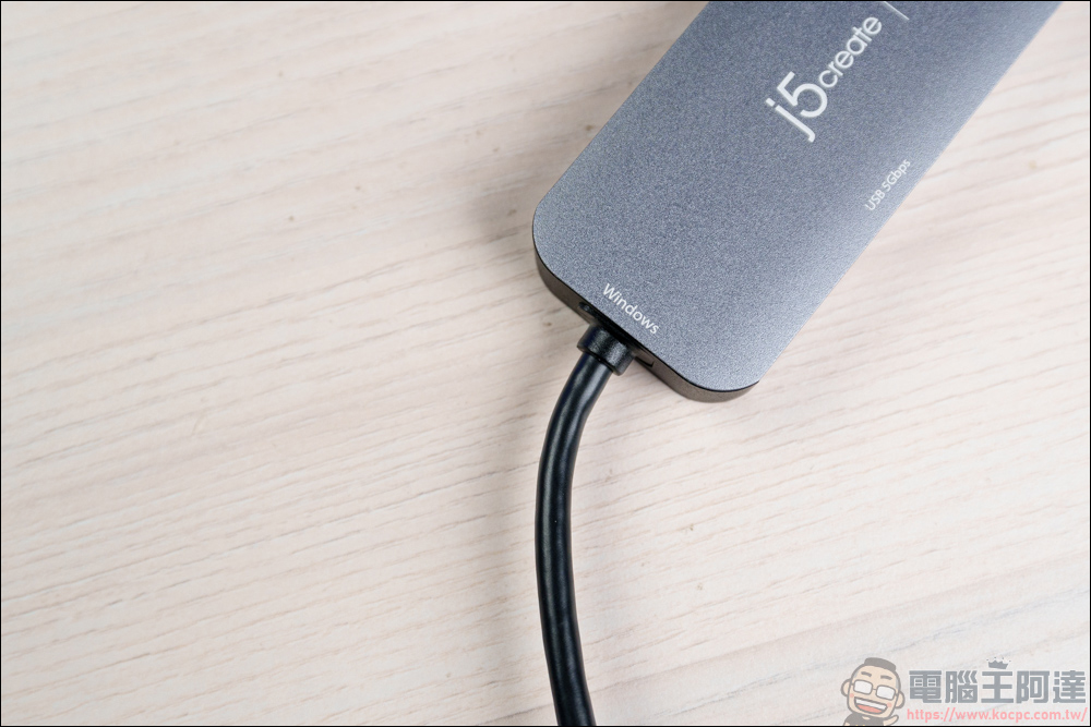 j5create JCH422 對傳視訊分享器|iPad&iPhone連接Windows裝置的最佳利器 - 電腦王阿達 j5create JCH422 對傳視訊分享器|iPad&iPhone連接Windows裝置的最佳利器 - 電腦王阿達