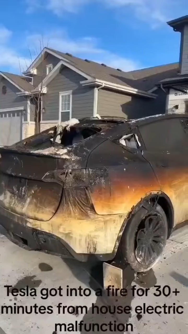 特斯拉 Model Y 遭遇 30 分鐘大火燃燒後車內功能居然還能使用? - 電腦王阿達 特斯拉 Model Y 遭遇 30 分鐘大火燃燒後車內功能居然還能使用? - 電腦王阿達