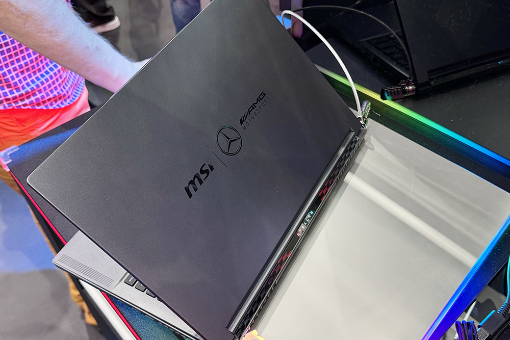 微星於 Computex 展出新世代 AI+ 筆電,八吋版 MSI Claw 8 AI+ 電競掌機現身! - 電腦王阿達 微星於 Computex 展出新世代 AI+ 筆電,八吋版 MSI Claw 8 AI+ 電競掌機現身! - 電腦王阿達