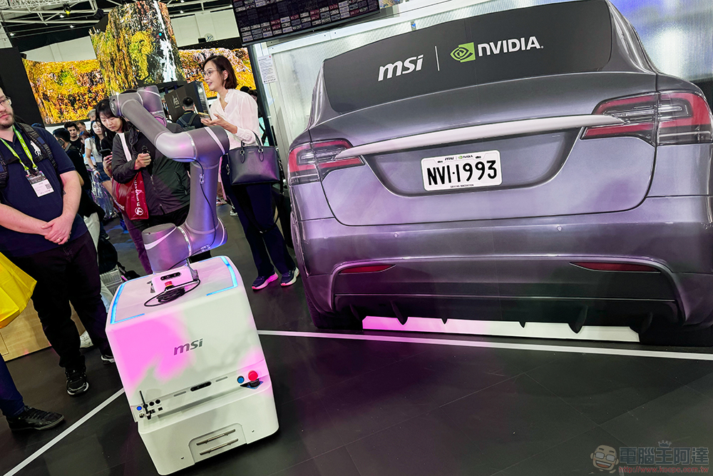 微星於 Computex 展出新世代 AI+ 筆電,八吋版 MSI Claw 8 AI+ 電競掌機現身! - 電腦王阿達 微星於 Computex 展出新世代 AI+ 筆電,八吋版 MSI Claw 8 AI+ 電競掌機現身! - 電腦王阿達