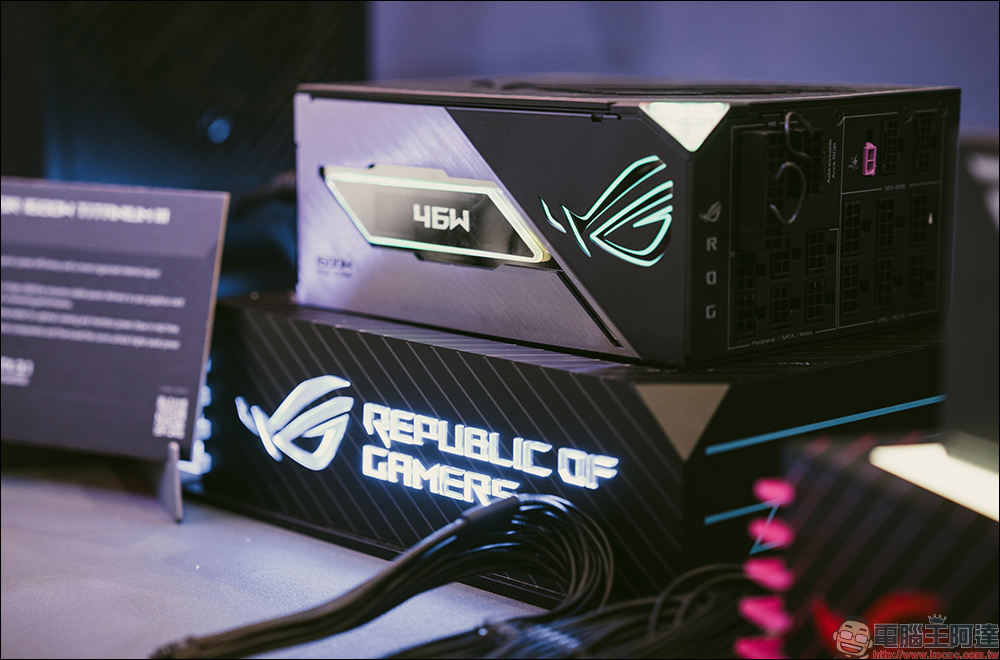 ROG Mjolnir 「雷神之鎚」儲能電源、 Extreme 系列鍵鼠、Delta II 耳麥、ROG Thor III 電源供應器以及 ROG Ally X 現身 COMPUTEX 2024 - 電腦王阿達 ROG Mjolnir 「雷神之鎚」儲能電源、 Extreme 系列鍵鼠、Delta II 耳麥、ROG Thor III 電源供應器以及 ROG Ally X 現身 COMPUTEX 2024 - 電腦王阿達