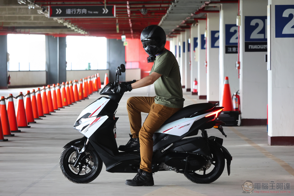 水冷+ISG 油電科技上身!KYMCO RTS 135 正式發表,更高階款 16.5 PS 的 RTS R 165 同步登場啟動預購 - 電腦王阿達 水冷+ISG 油電科技上身!KYMCO RTS 135 正式發表,更高階款 16.5 PS 的 RTS R 165 同步登場啟動預購 - 電腦王阿達