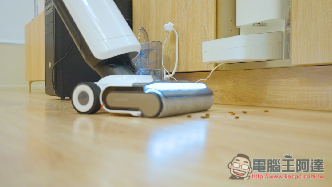 石頭科技 Roborock《Flexi Pro》旗艦無線吸拖洗地機 | 輕巧靈活打掃超輕鬆,洗地機界的法拉利 - 電腦王阿達 石頭科技 Roborock《Flexi Pro》旗艦無線吸拖洗地機 | 輕巧靈活打掃超輕鬆,洗地機界的法拉利 - 電腦王阿達