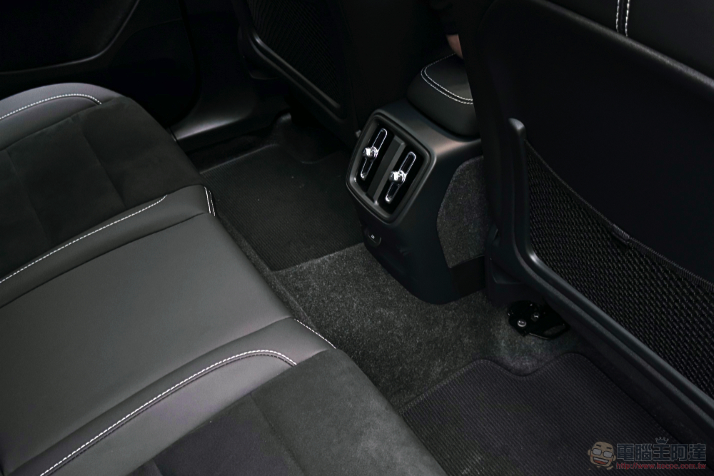 敢於領先!VOLVO 純電科技試駕體驗 - 電腦王阿達 敢於領先!VOLVO 純電科技試駕體驗 - 電腦王阿達