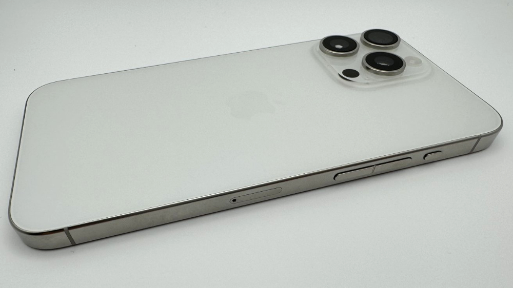 證據顯示 iPhone 15 Pro 曾準備搭載「觸覺按鈕」,開發原因也曝光 - 電腦王阿達 證據顯示 iPhone 15 Pro 曾準備搭載「觸覺按鈕」,開發原因也曝光 - 電腦王阿達