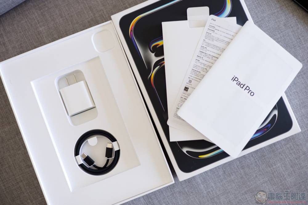 哪些 Apple 產品隨附充電變壓器?(還有哪些不附充電器) - 電腦王阿達 M4 iPad Pro 與 M2 iPad Air 開箱!同場加映:超高 CP 值 eiP Maglite Keyboard 2 與 Pencil 2 搭配心得 - 電腦王阿達