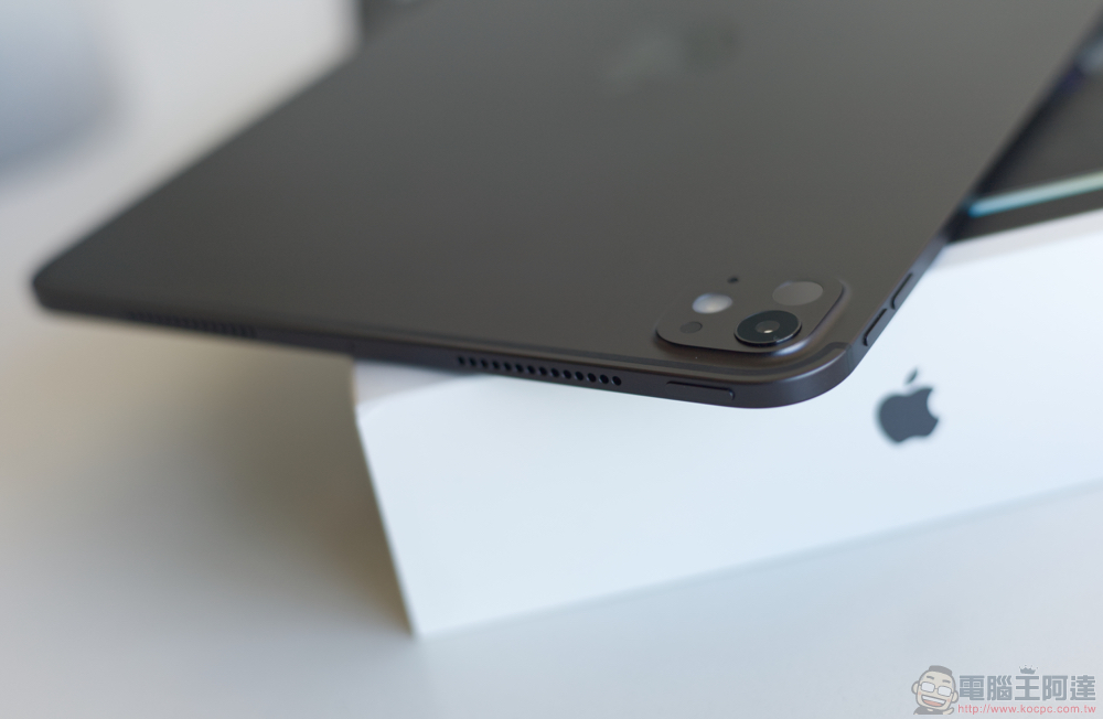 M4 iPad Pro 與 M2 iPad Air 開箱!同場加映:超高 CP 值 eiP Maglite Keyboard 2 與 Pencil 2 搭配心得 - 電腦王阿達 M4 iPad Pro 與 M2 iPad Air 開箱!同場加映:超高 CP 值 eiP Maglite Keyboard 2 與 Pencil 2 搭配心得 - 電腦王阿達