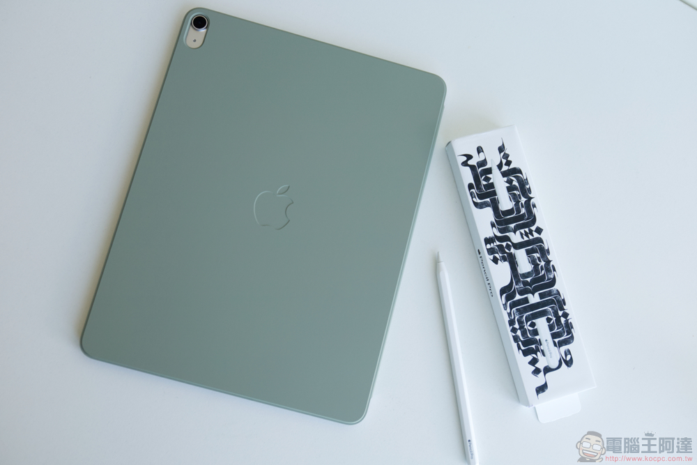 M4 iPad Pro 與 M2 iPad Air 開箱!同場加映:超高 CP 值 eiP Maglite Keyboard 2 與 Pencil 2 搭配心得 - 電腦王阿達 M4 iPad Pro 與 M2 iPad Air 開箱!同場加映:超高 CP 值 eiP Maglite Keyboard 2 與 Pencil 2 搭配心得 - 電腦王阿達