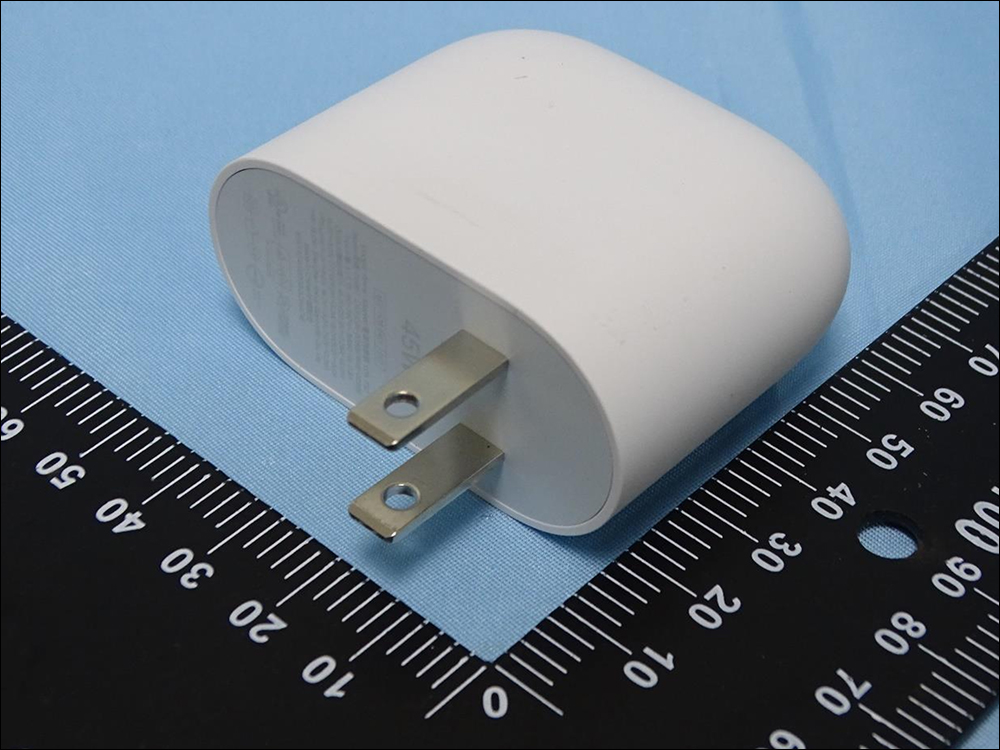 Google Pixel 9 系列與 Pixel 折疊旗艦通過 NCC 認證,外觀全面提前大洩漏!還有全新 45W USB-C 快充頭一併亮相 - 電腦王阿達 Google Pixel 9 系列與 Pixel 折疊旗艦通過 NCC 認證,外觀全面提前大洩漏!還有全新 45W USB-C 快充頭一併亮相 - 電腦王阿達