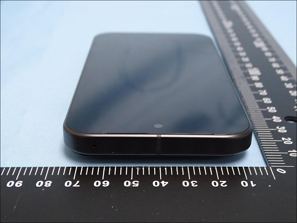 Google Pixel 9 系列與 Pixel 折疊旗艦通過 NCC 認證,外觀全面提前大洩漏!還有全新 45W USB-C 快充頭一併亮相 - 電腦王阿達 Google Pixel 9 系列與 Pixel 折疊旗艦通過 NCC 認證,外觀全面提前大洩漏!還有全新 45W USB-C 快充頭一併亮相 - 電腦王阿達