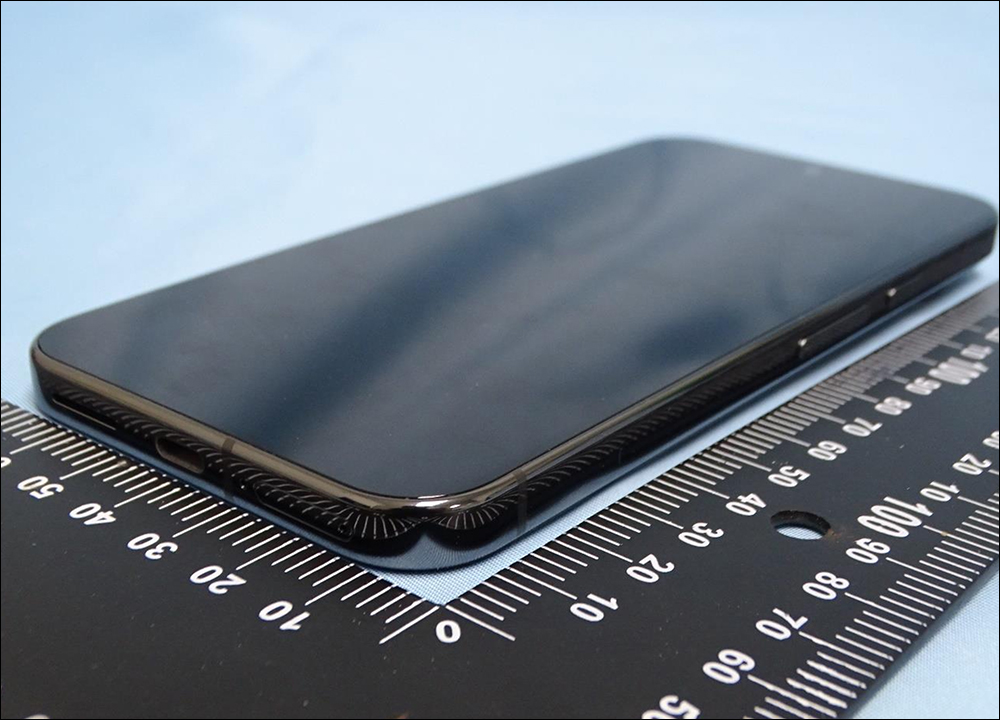 Google Pixel 9 系列與 Pixel 折疊旗艦通過 NCC 認證,外觀全面提前大洩漏!還有全新 45W USB-C 快充頭一併亮相 - 電腦王阿達 Google Pixel 9 系列與 Pixel 折疊旗艦通過 NCC 認證,外觀全面提前大洩漏!還有全新 45W USB-C 快充頭一併亮相 - 電腦王阿達