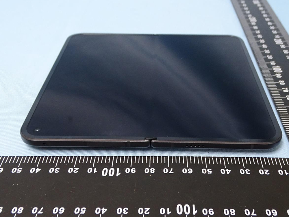 Google Pixel 9 系列與 Pixel 折疊旗艦通過 NCC 認證,外觀全面提前大洩漏!還有全新 45W USB-C 快充頭一併亮相 - 電腦王阿達 Google Pixel 9 系列與 Pixel 折疊旗艦通過 NCC 認證,外觀全面提前大洩漏!還有全新 45W USB-C 快充頭一併亮相 - 電腦王阿達