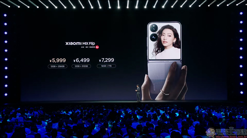 小米 Xiaomi MIX Flip 旗艦小折疊正式發表:4.01 吋1.5K超大外螢幕、還能養超可愛萌寵,另有拍立得相印機配件可玩! - 電腦王阿達 小米 Xiaomi MIX Flip 旗艦小折疊正式發表:4.01 吋1.5K超大外螢幕、還能養超可愛萌寵,另有拍立得相印機配件可玩! - 電腦王阿達