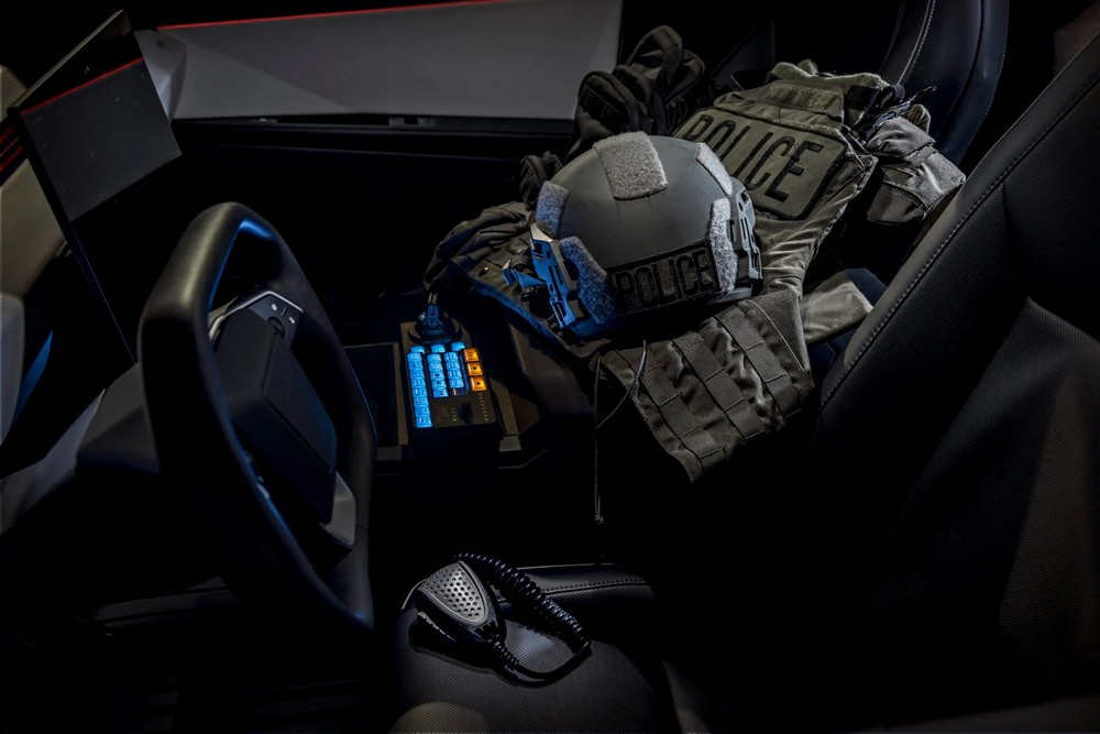 世界最酷警車!美國改裝公司打造全球首款 Cybertruck 警車 - 電腦王阿達 世界最酷警車!美國改裝公司打造全球首款 Cybertruck 警車 - 電腦王阿達