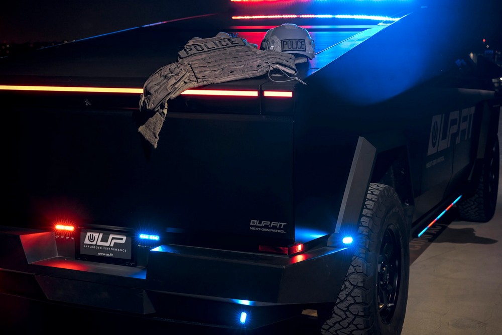 世界最酷警車!美國改裝公司打造全球首款 Cybertruck 警車 - 電腦王阿達 世界最酷警車!美國改裝公司打造全球首款 Cybertruck 警車 - 電腦王阿達
