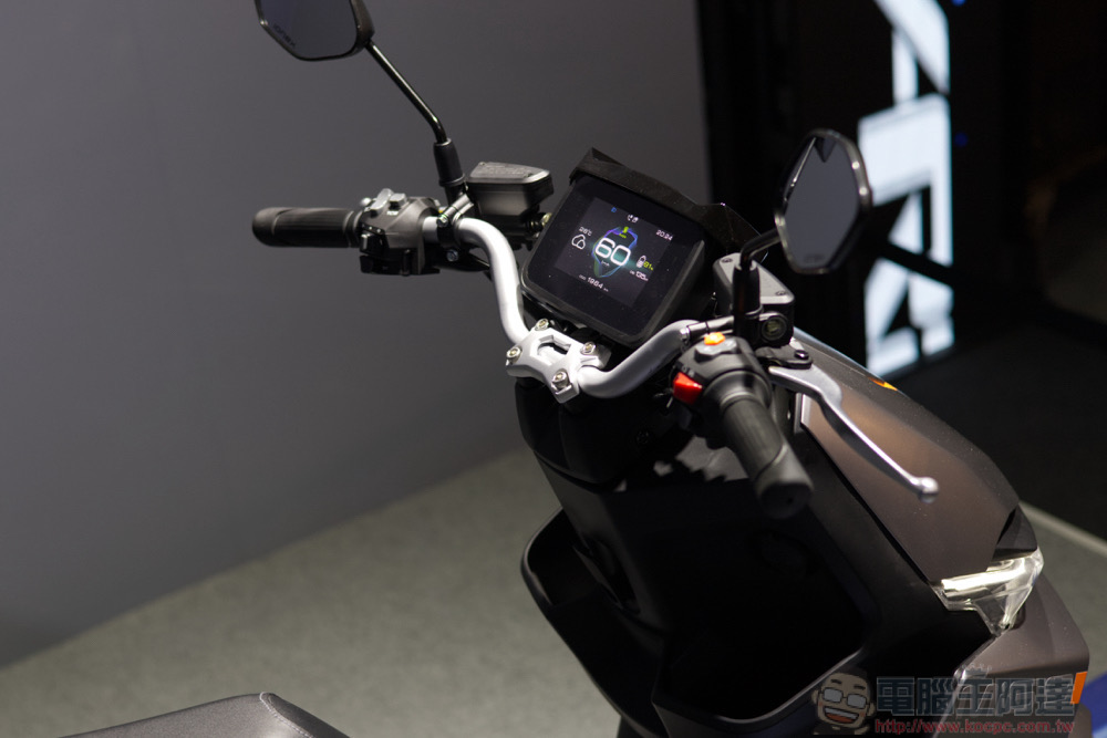 Road Rally 道路拉力!KYMCO 超跨界油電概念車款 CV-R2、CV-R5、MiG9、RevoNEX 快速賞析 - 電腦王阿達 Road Rally 道路拉力!KYMCO 超跨界油電概念車款 CV-R2、CV-R5、MiG9、RevoNEX 快速賞析 - 電腦王阿達