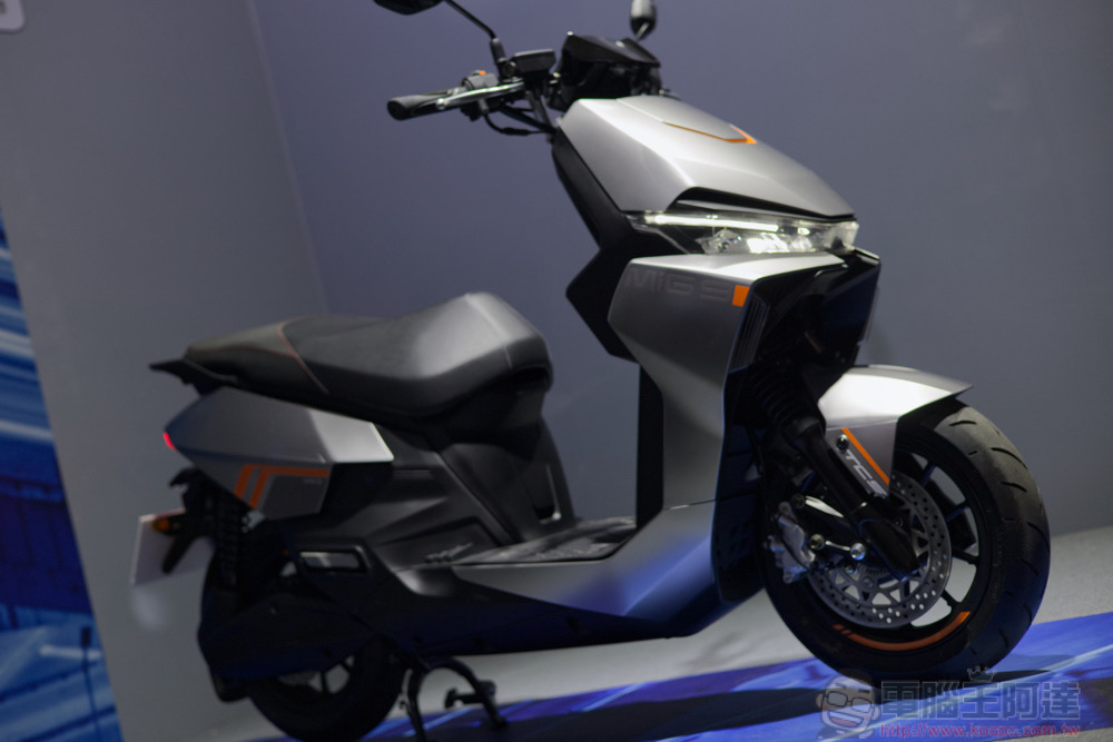Road Rally 道路拉力!KYMCO 超跨界油電概念車款 CV-R2、CV-R5、MiG9、RevoNEX 快速賞析 - 電腦王阿達 Road Rally 道路拉力!KYMCO 超跨界油電概念車款 CV-R2、CV-R5、MiG9、RevoNEX 快速賞析 - 電腦王阿達