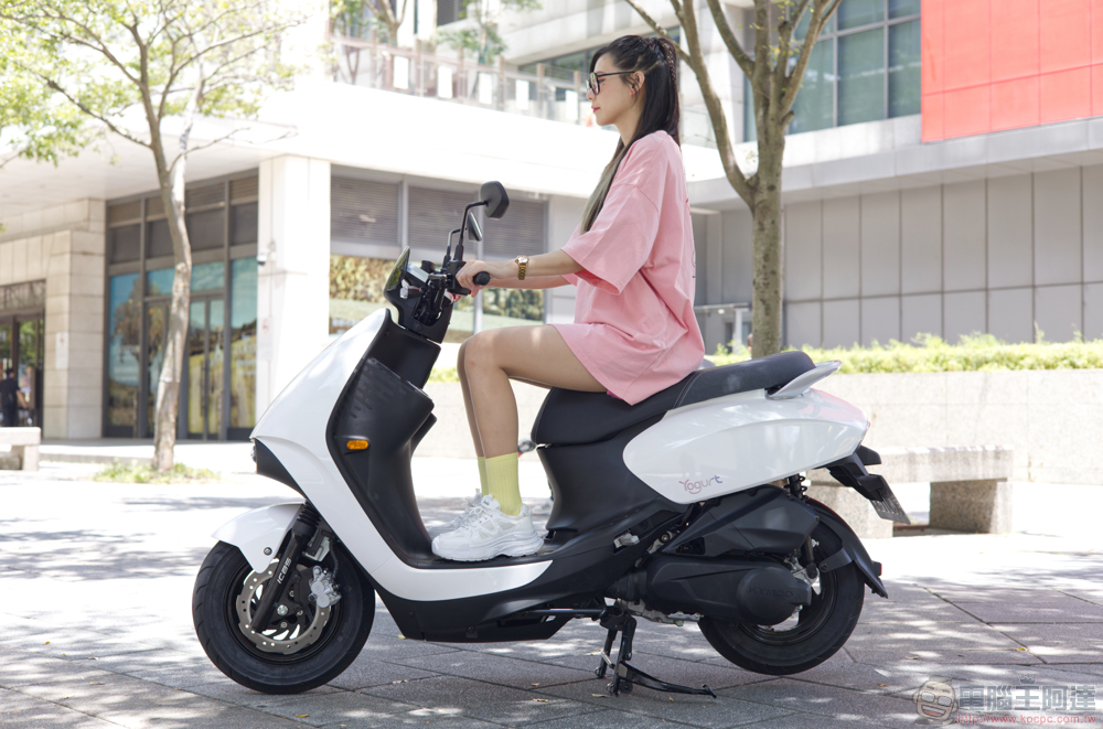 給最優的 Girl,光陽優格 Yogurt 125 是如何給人甜而不膩的「電車感」駕馭新體驗(產品訪談+試駕心得) - 電腦王阿達 給最優的 Girl,光陽優格 Yogurt 125 是如何給人甜而不膩的「電車感」駕馭新體驗(產品訪談+試駕心得) - 電腦王阿達