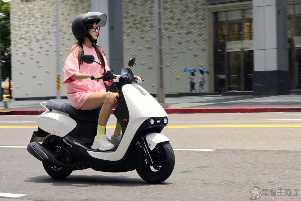給最優的 Girl,光陽優格 Yogurt 125 是如何給人甜而不膩的「電車感」駕馭新體驗(產品訪談+試駕心得) - 電腦王阿達 給最優的 Girl,光陽優格 Yogurt 125 是如何給人甜而不膩的「電車感」駕馭新體驗(產品訪談+試駕心得) - 電腦王阿達