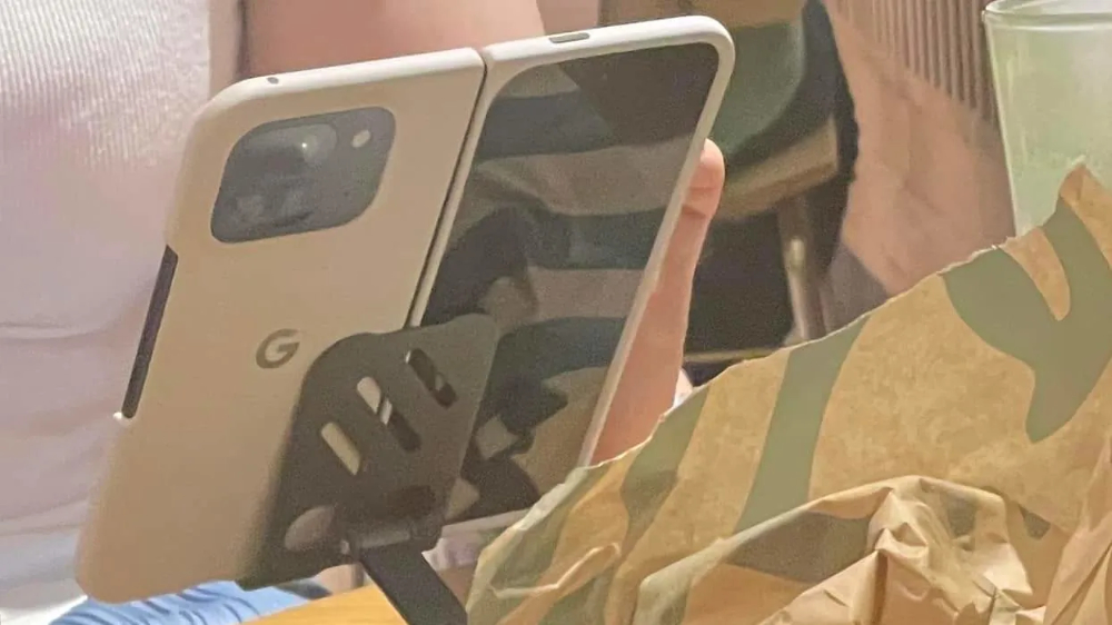 Pixel 9 Pro Fold 實機 Pixel 9 Pro Fold 實機